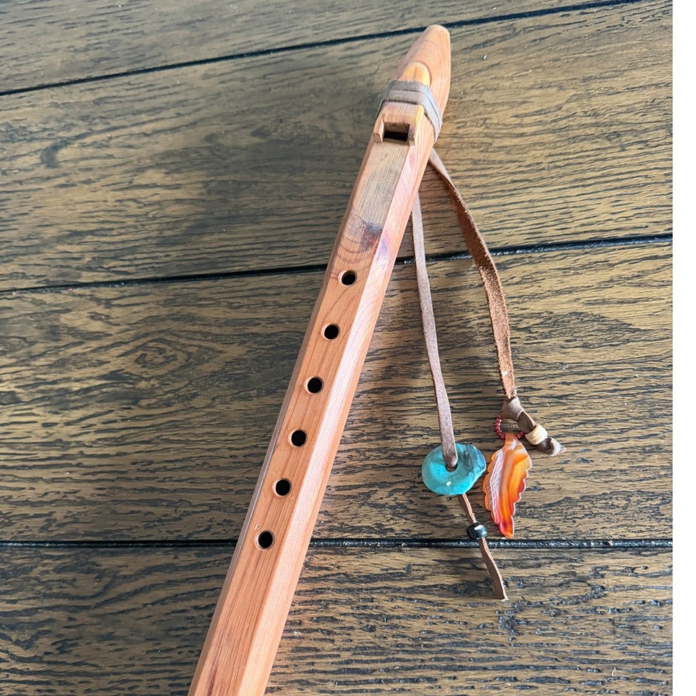 Native American Flute Brown Wood 6-Hole Ozark Guru Fallen Branch